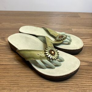 Wellrox Daphne Sandal Size 10 EU 40 Leather Upper Padded Toes Elastic Comfort